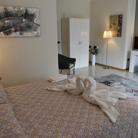 B&B La Dimora Di Iside Benevento Eksteriør billede