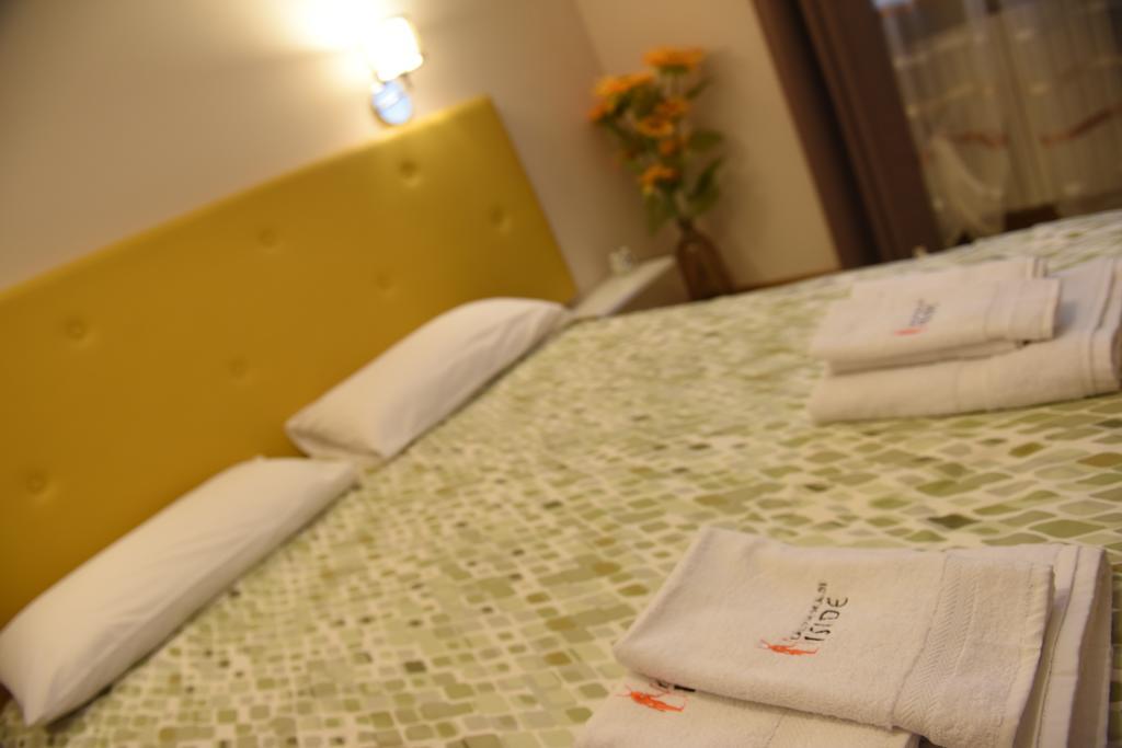 B&B La Dimora Di Iside Benevento Værelse billede
