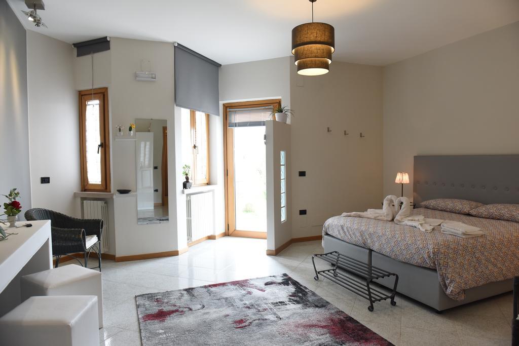 B&B La Dimora Di Iside Benevento Værelse billede